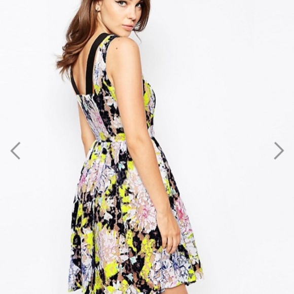 New French Connection Botanical Tripp Lace Skater - Picture 4 of 4